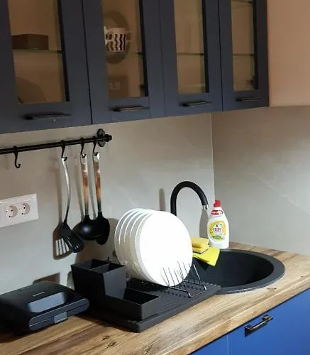 Titova Jovanka 아파트 *