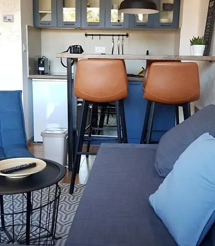 아파트 Titova Jovanka